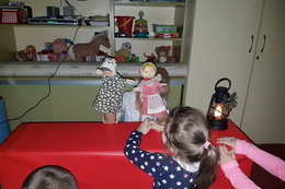 Teatrzyk kukiełkowy o CZERWONYM KAPTURKU